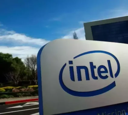 Is Intel Being Acquired by Apple? There are Rumours of a Deal