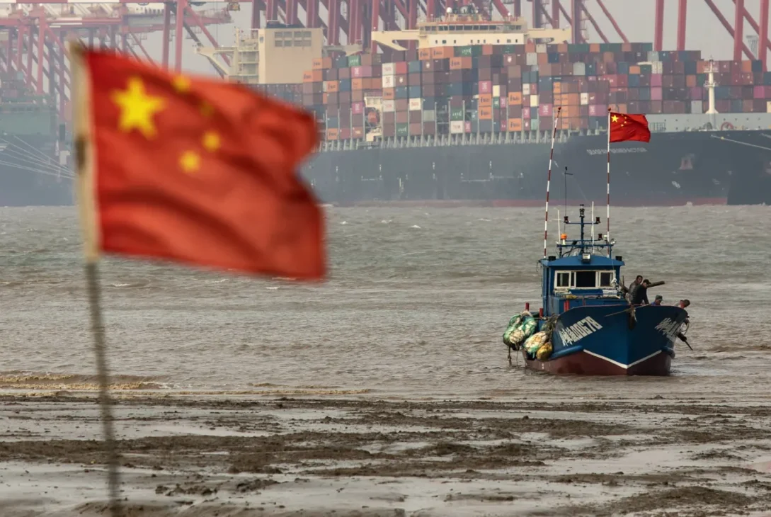 108128482 1744131193417 108128482 1744131119205 gettyimages 1825630179 CHINA PORT