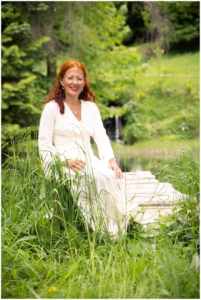 Dr. Neja Zupan 