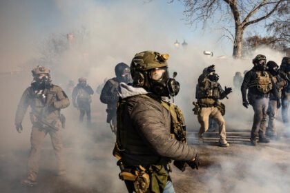 27italy ice 01 jklp googleFourByThree