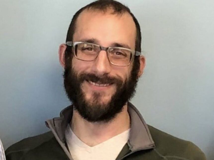 alex pretti the nurse who died after being shot by federal agents in minneapolis