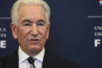 647384041689aa44193c5aafa0ef24d8a02b6a66