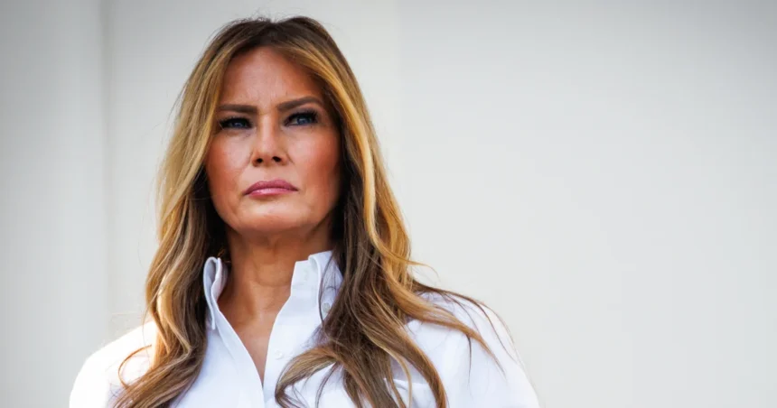 250808 melania trump ew 257p cfc6fa