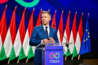 2026 04 13T122716Z 1949805580 RC2COKAQFWUZ RTRMADP 3 HUNGARY ELECTION MAGYAR 1024x683 1